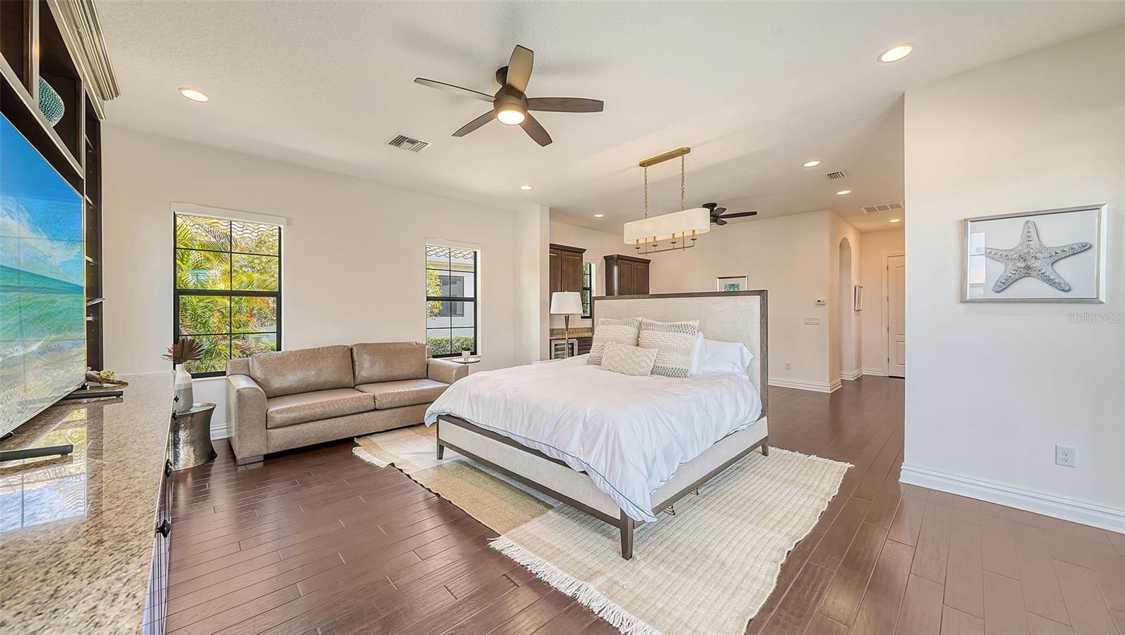 15809 CASTLE PARK TER