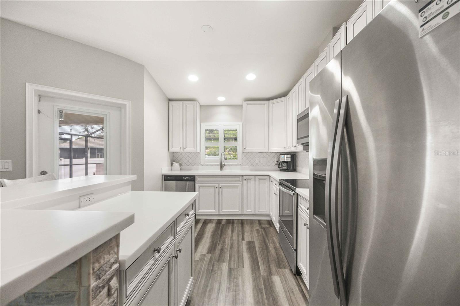 550 FOXGLOVE RD