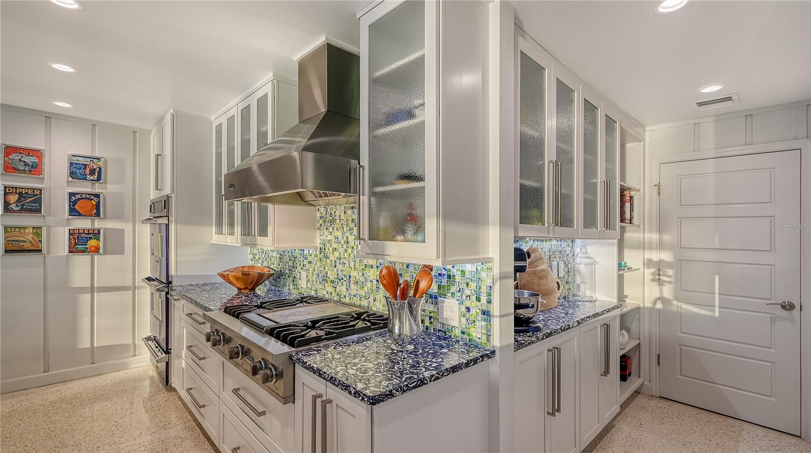 7180 MANASOTA KEY RD