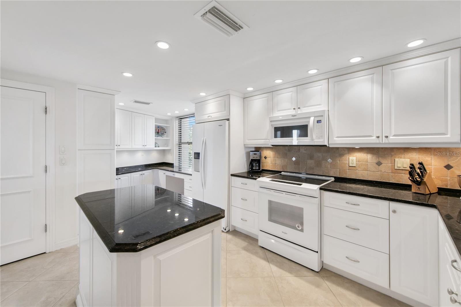 5750 MIDNIGHT PASS RD #301, #301