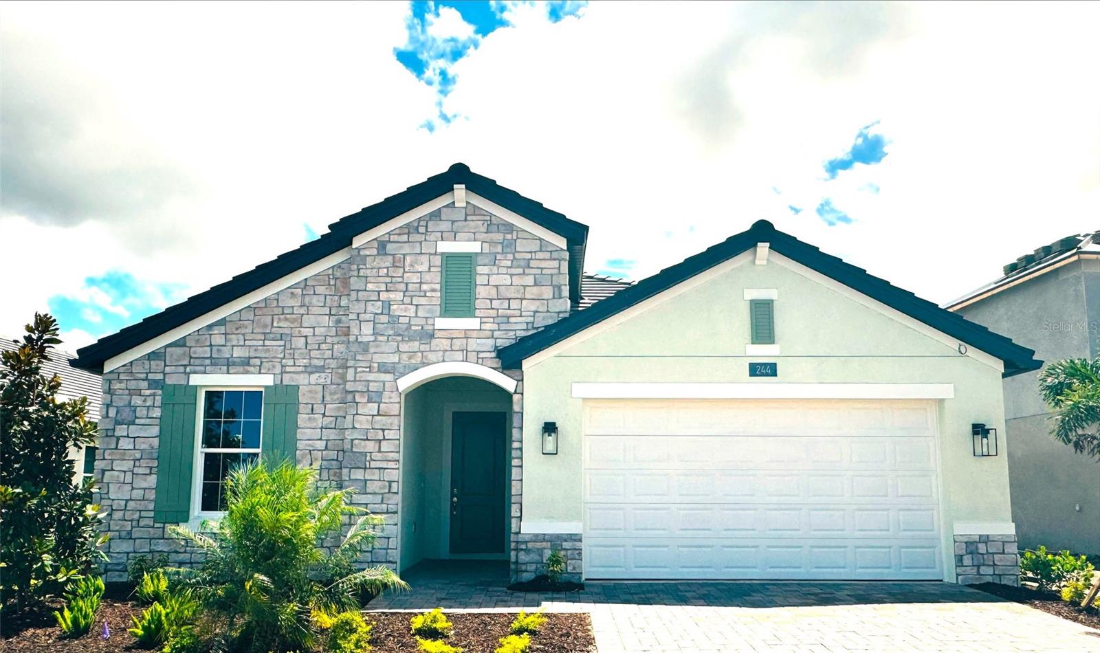 244 VISTERA BLVD