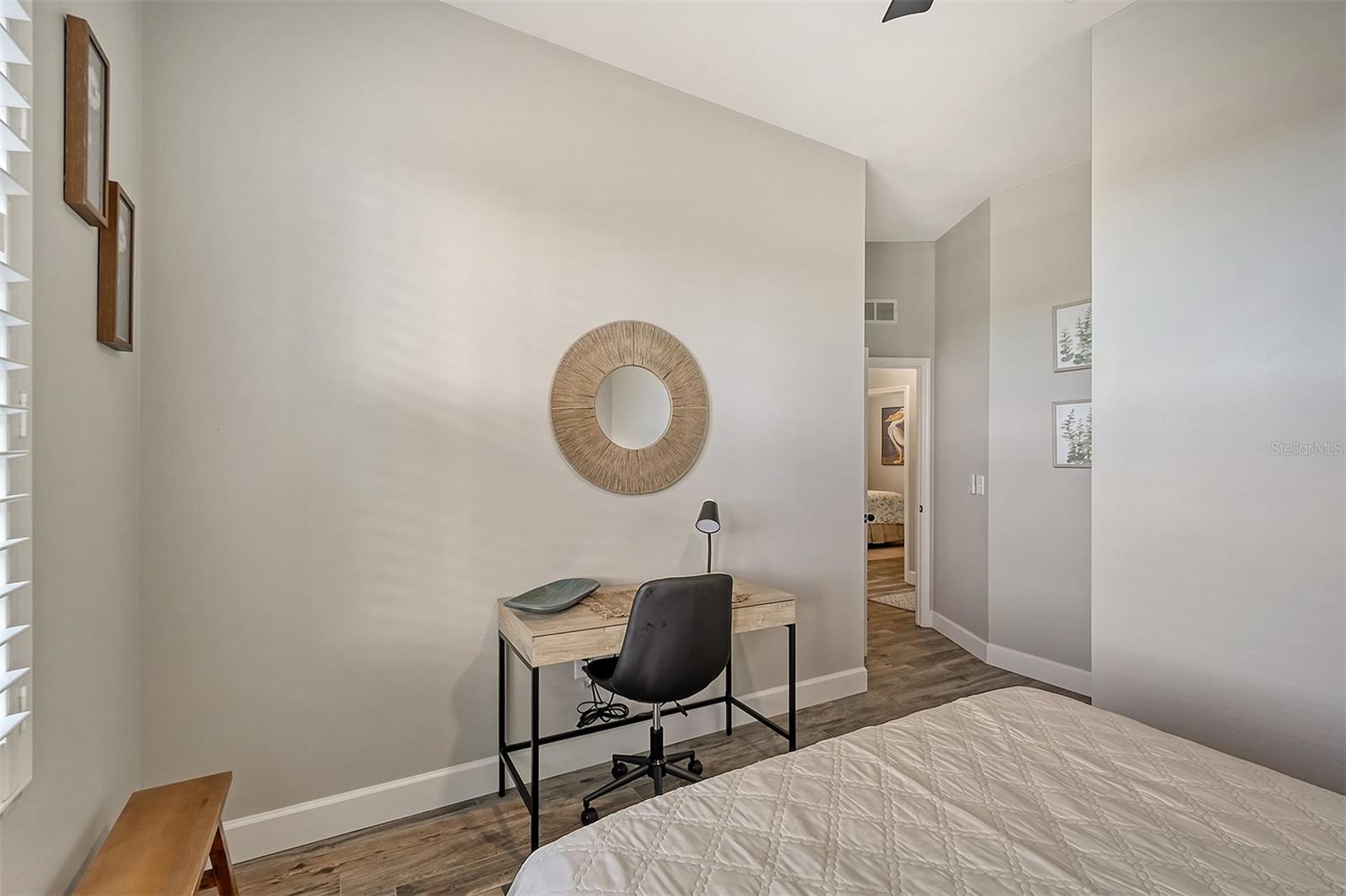 551 CATALINA ISLES CIR