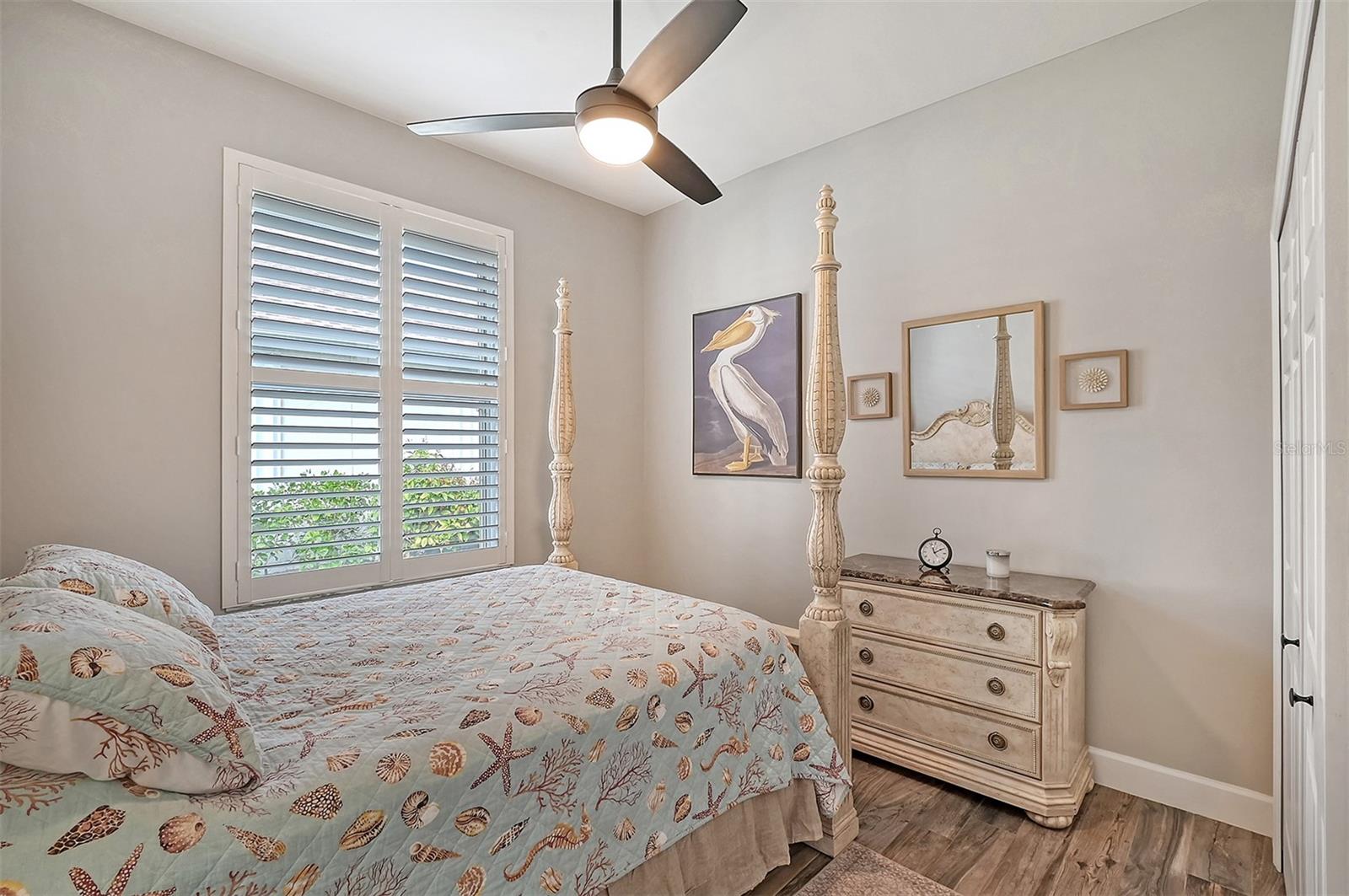 551 CATALINA ISLES CIR