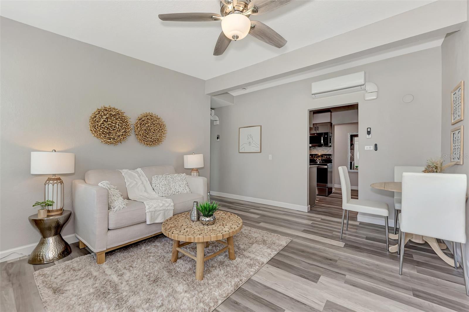 223 MARTIN DR NE
