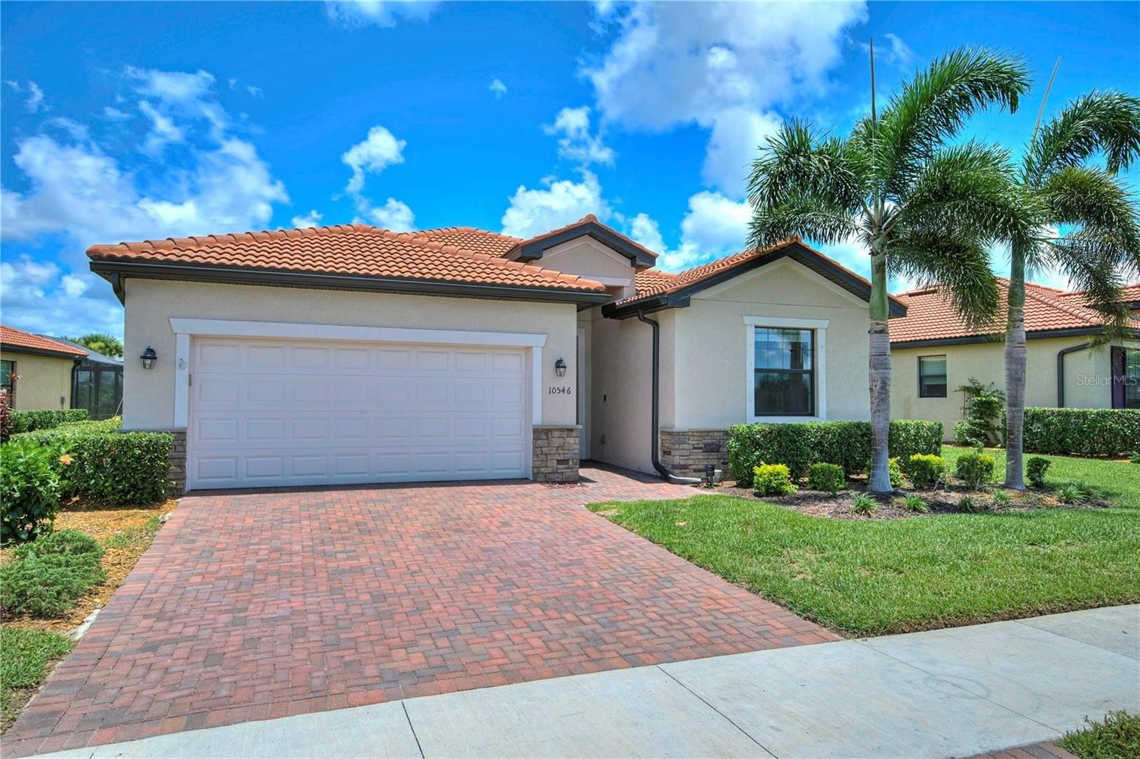 10546 MEDJOOL DR