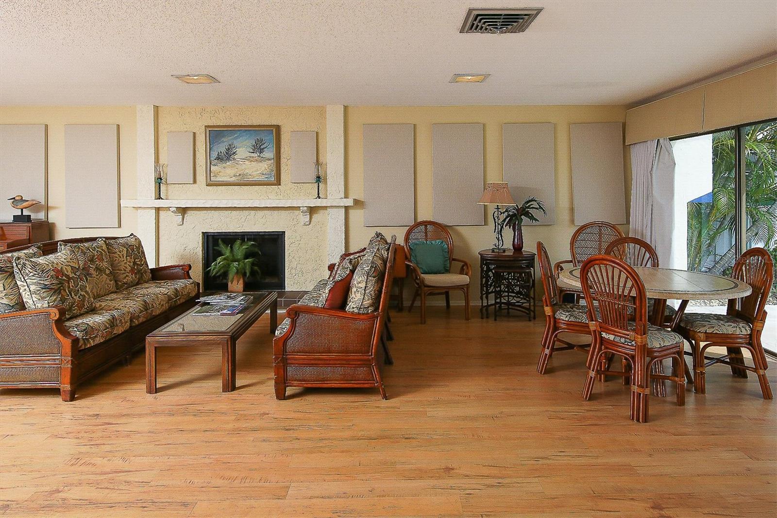 220 SANTA MARIA ST #240, #240
