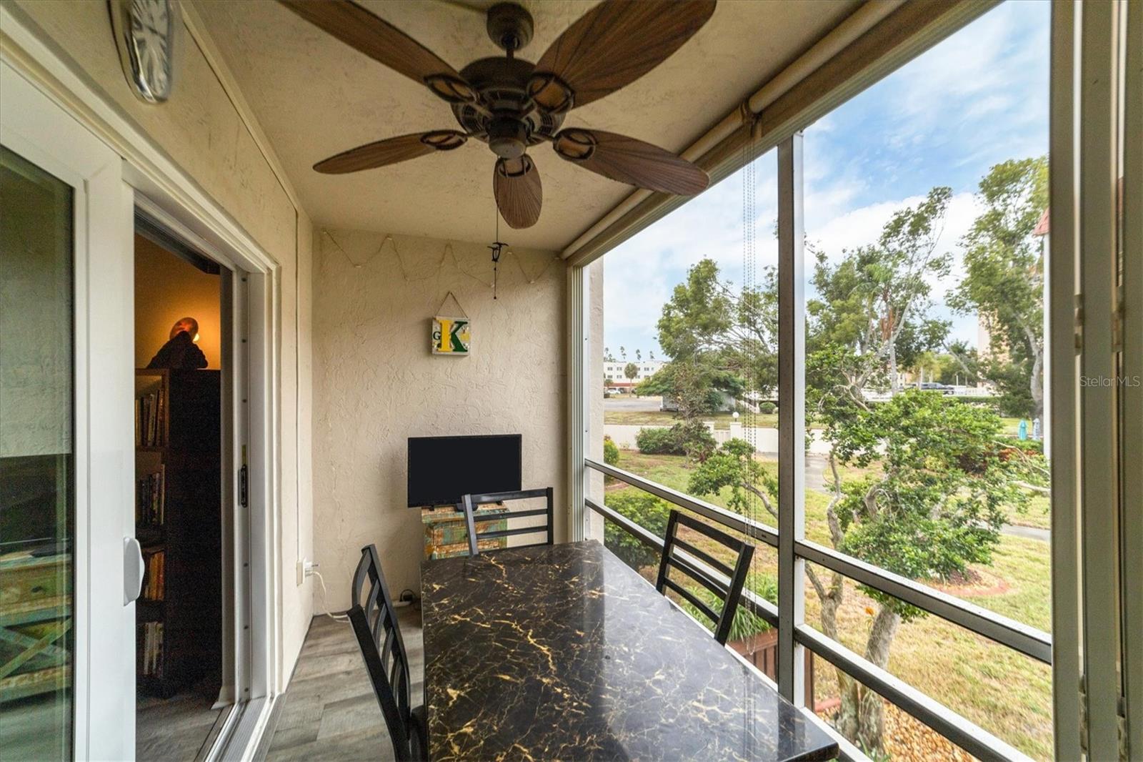 220 SANTA MARIA ST #240, #240