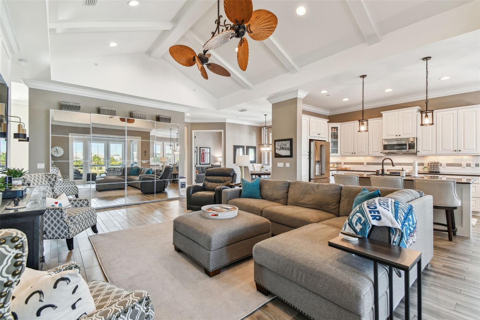 327 COMPASS POINT DR #202, #202