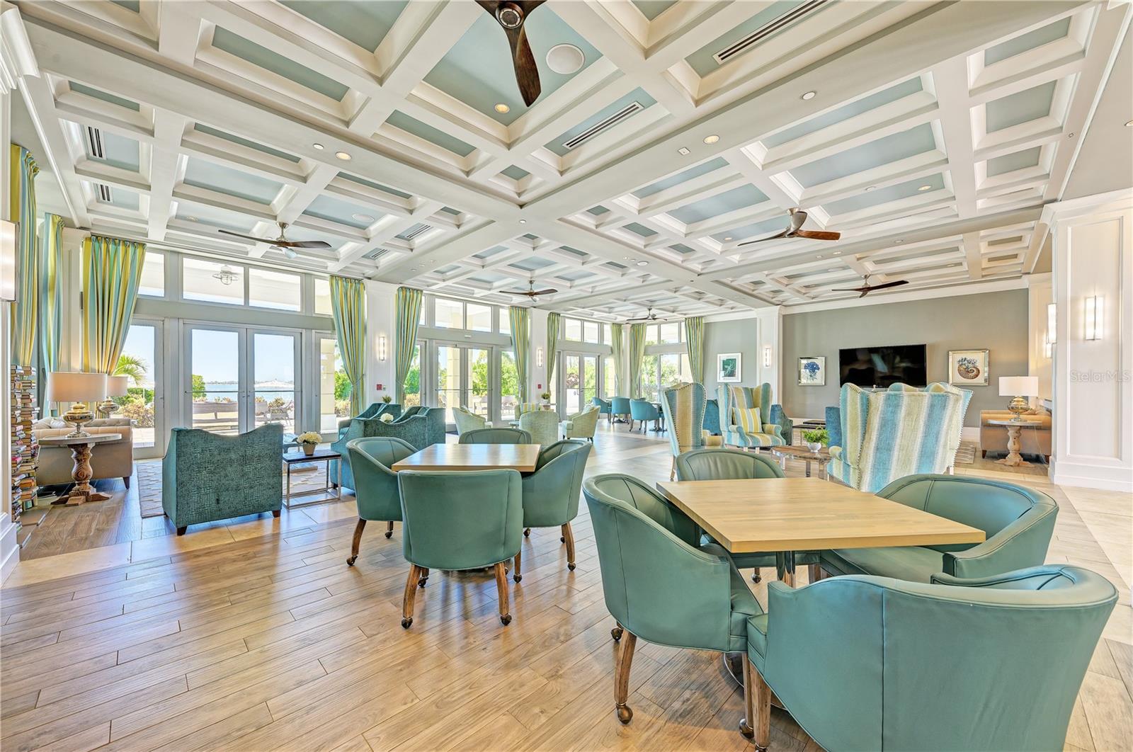 327 COMPASS POINT DR #202, #202