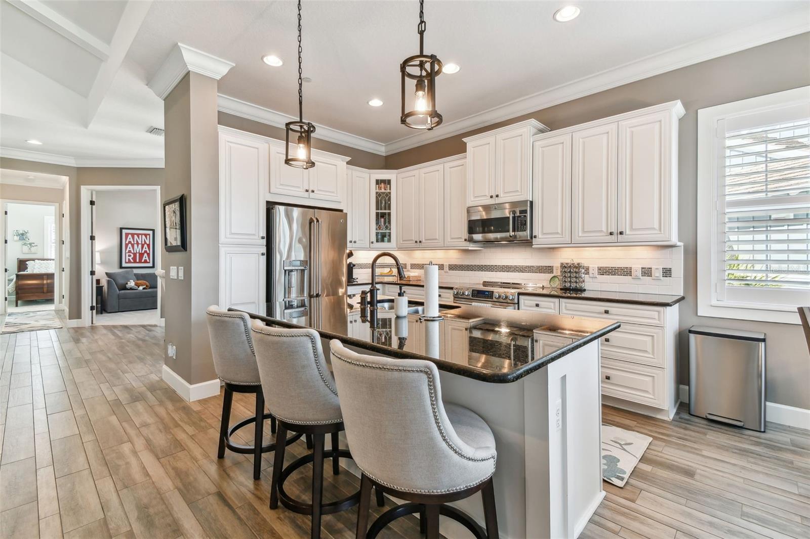 327 COMPASS POINT DR #202, #202