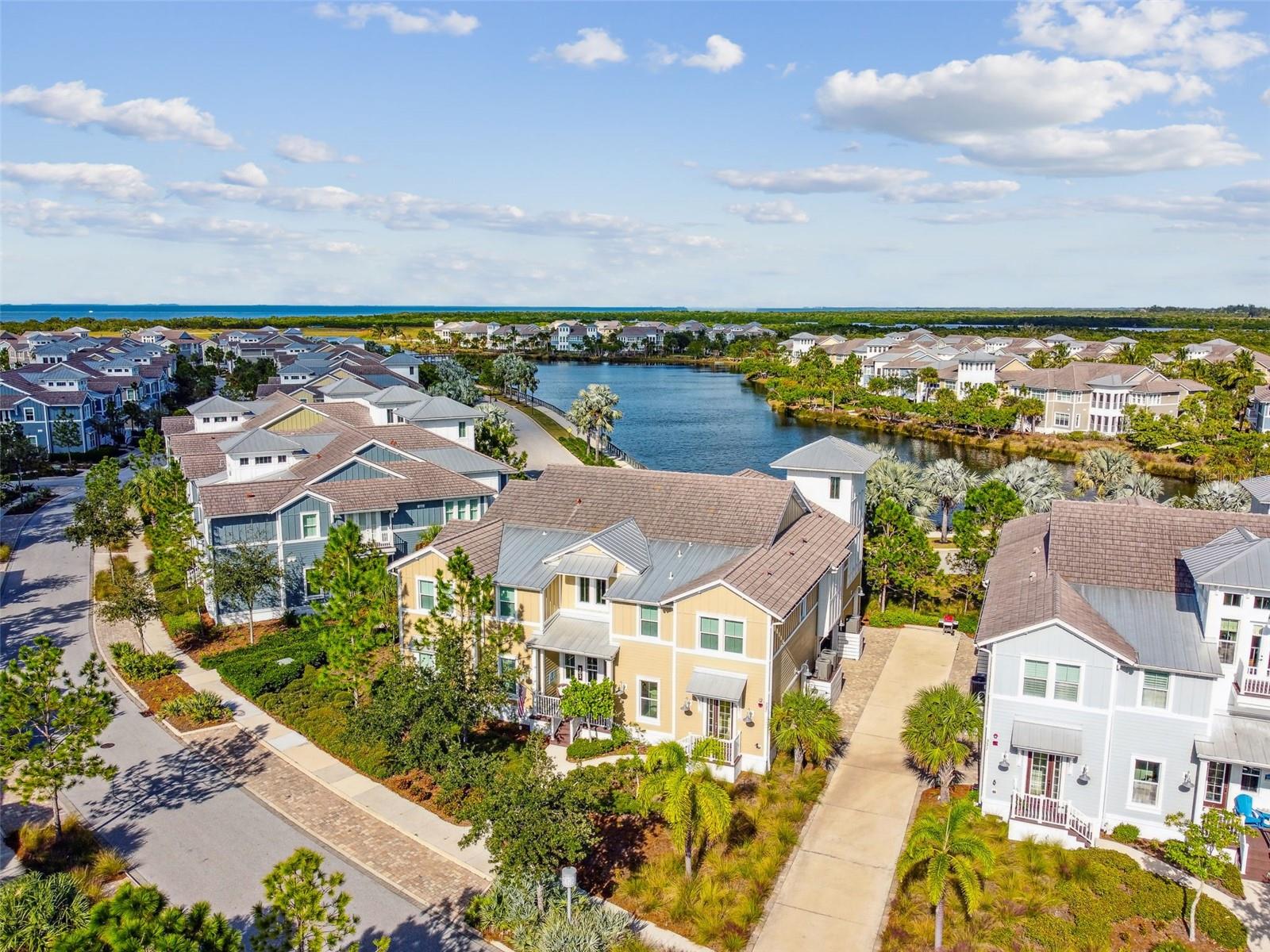 327 COMPASS POINT DR #202, #202