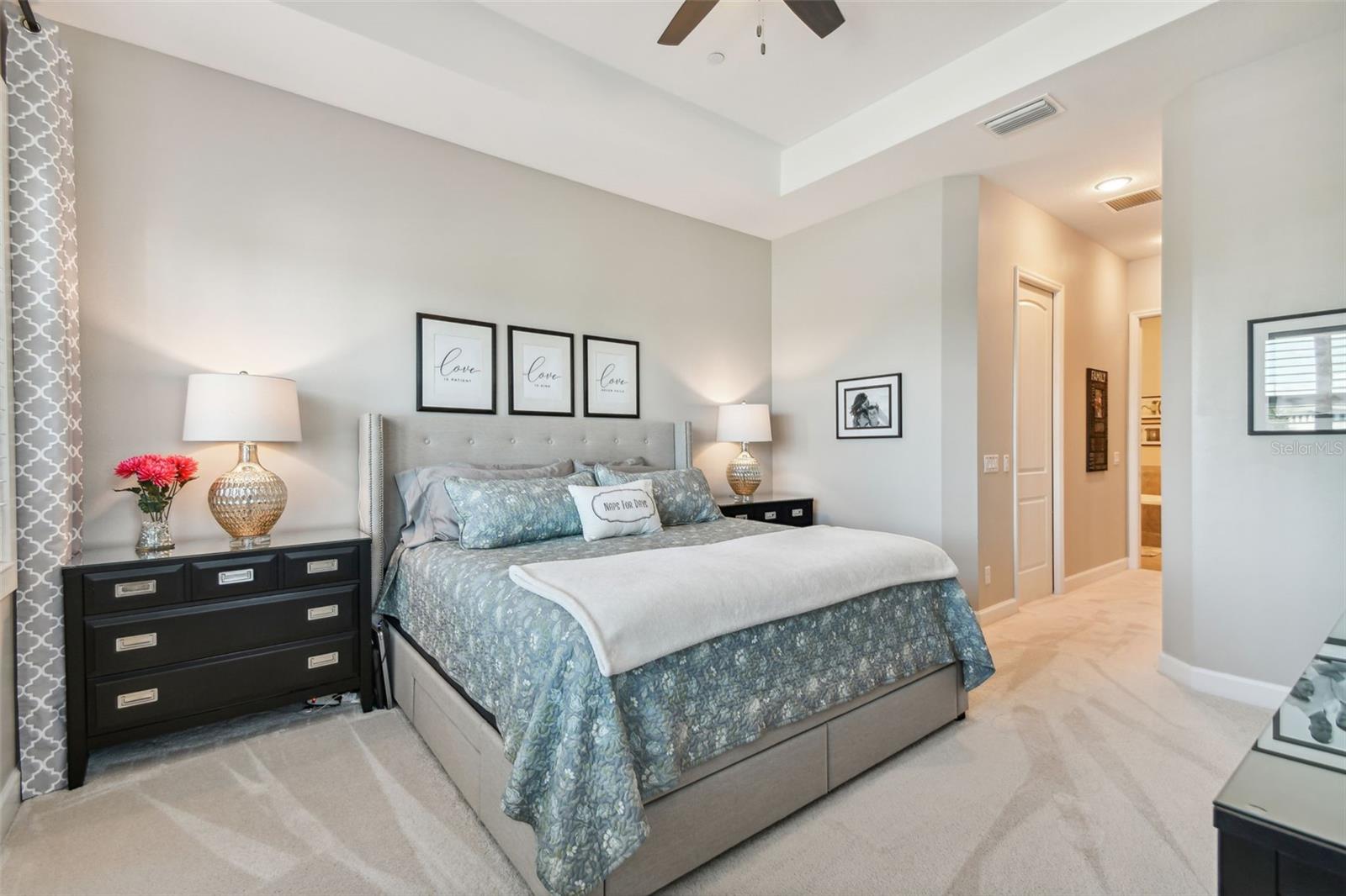 327 COMPASS POINT DR #202, #202