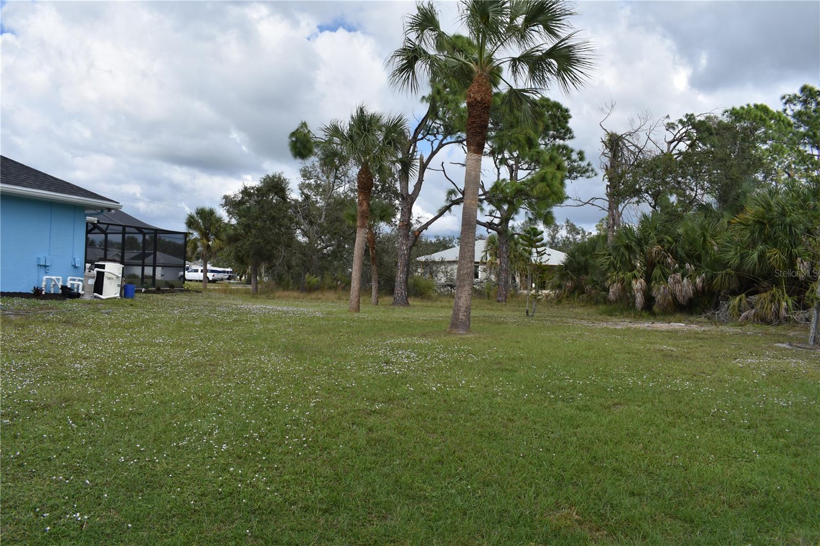 7336 JENNIFER DR