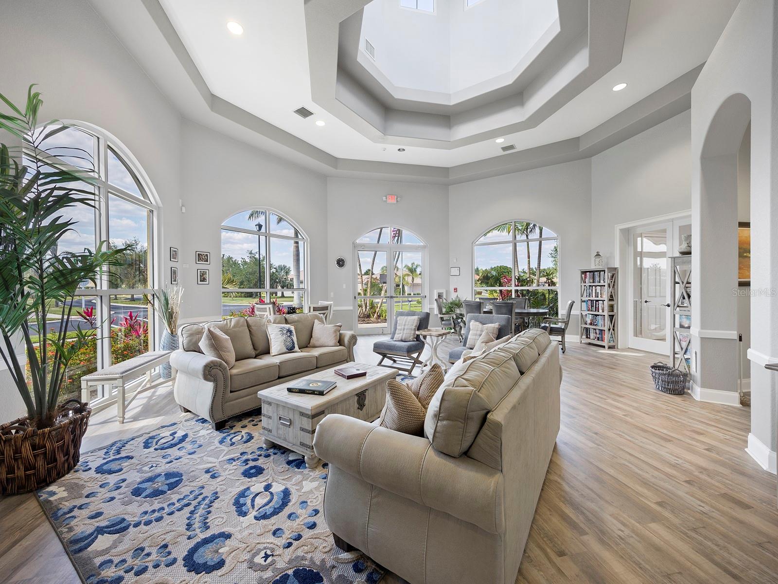 6380 FALCON LAIR DR