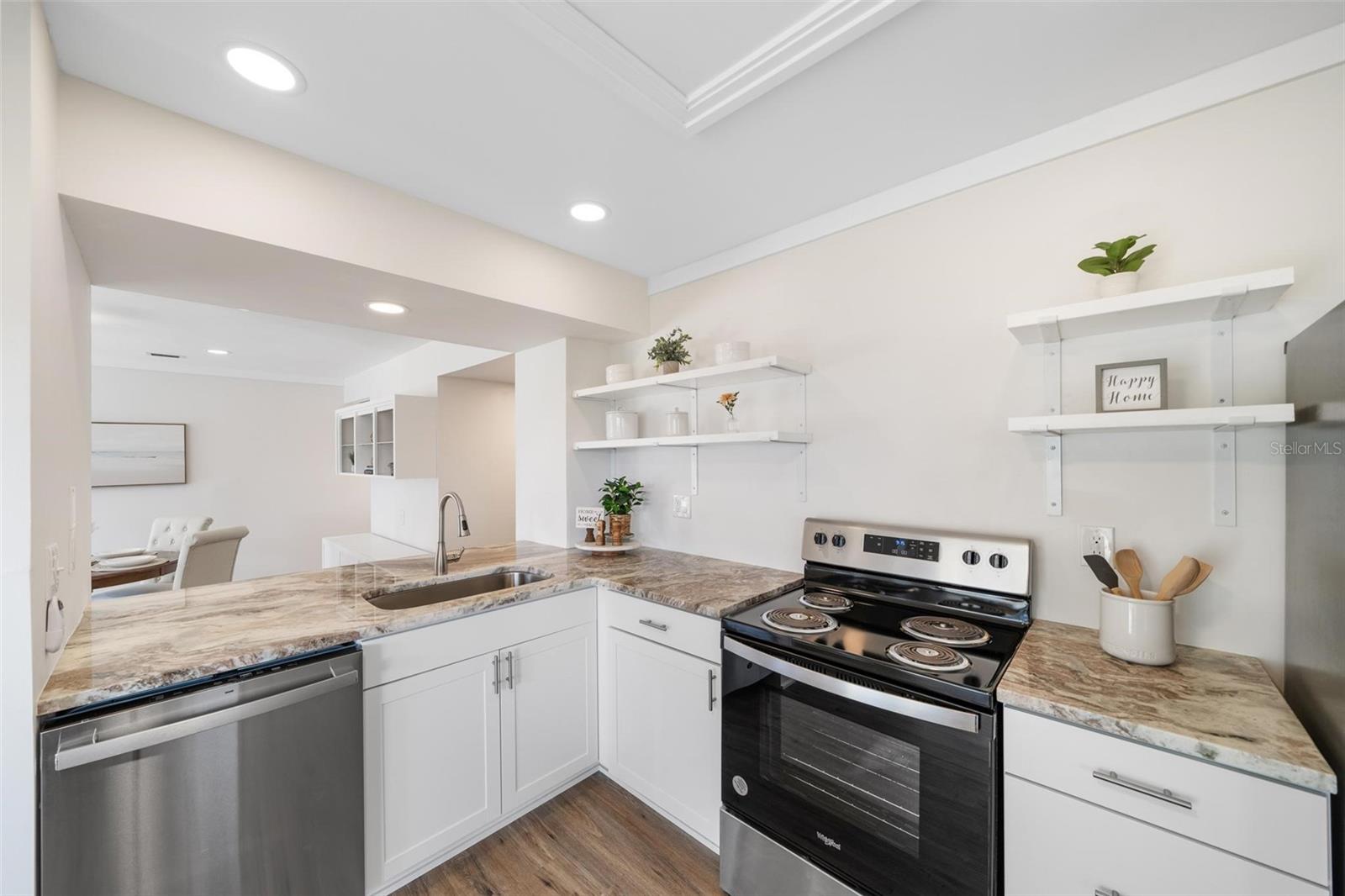 105 WEXFORD CT #142, #142