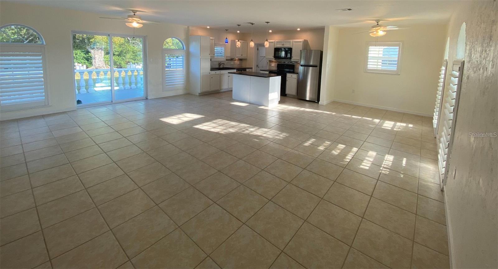 4102 GARDNER DR