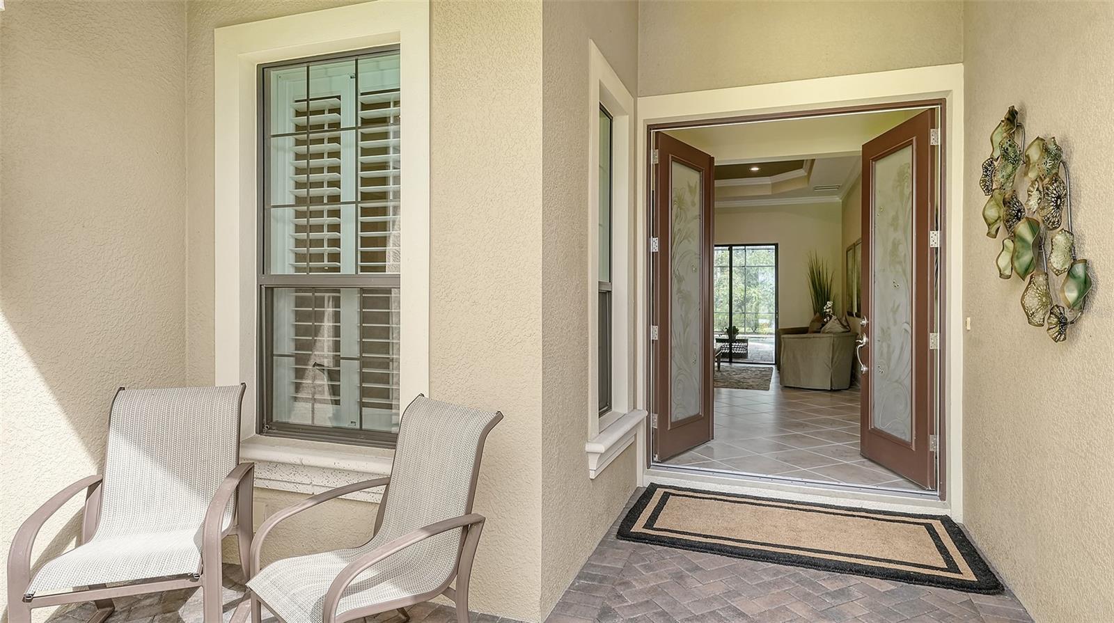 8240 LARKSPUR CIR