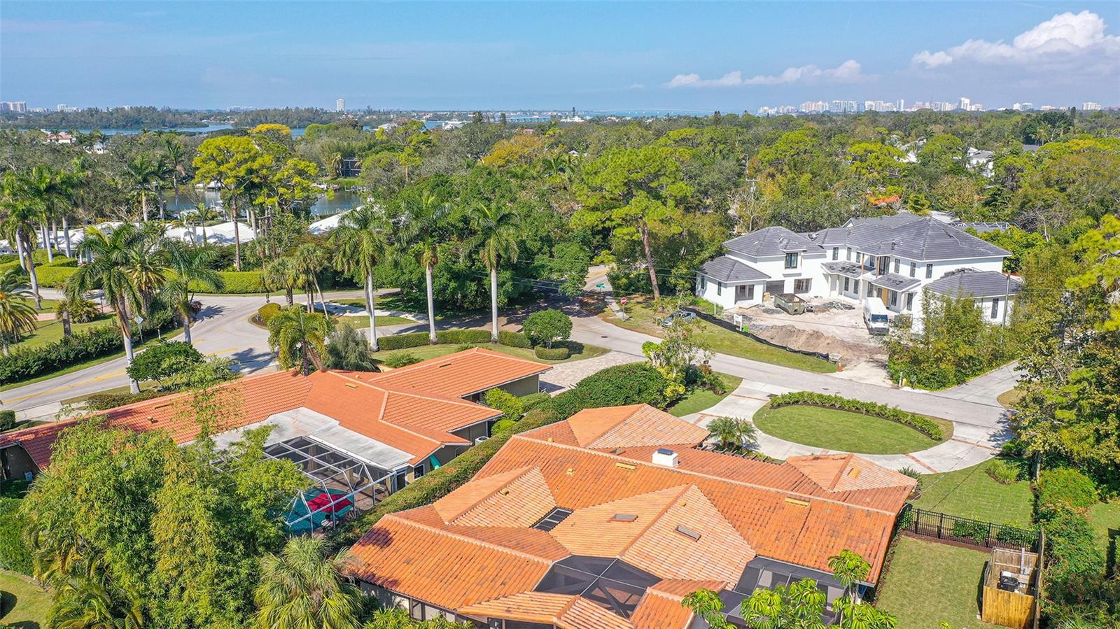 1514 S LAKE SHORE DR