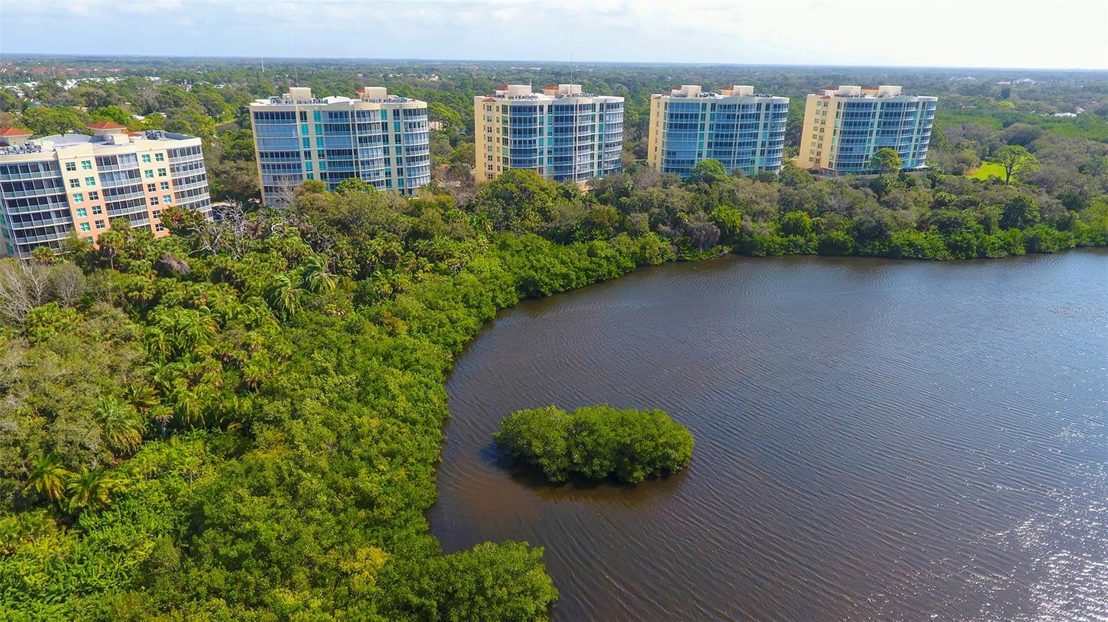 409 N POINT RD #501, #501