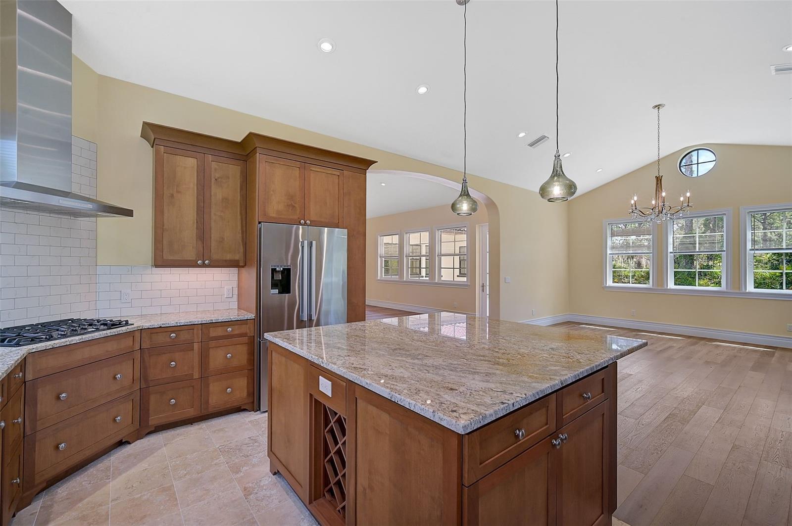 360 N POINT RD