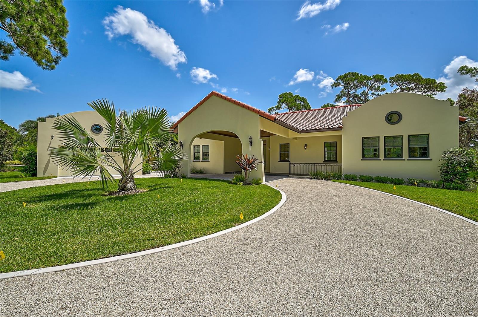 360 N POINT RD