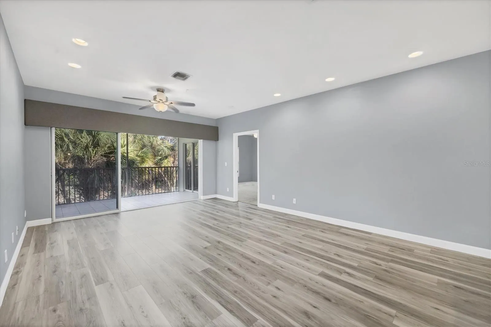 294 HIDDEN BAY DR #203, #203