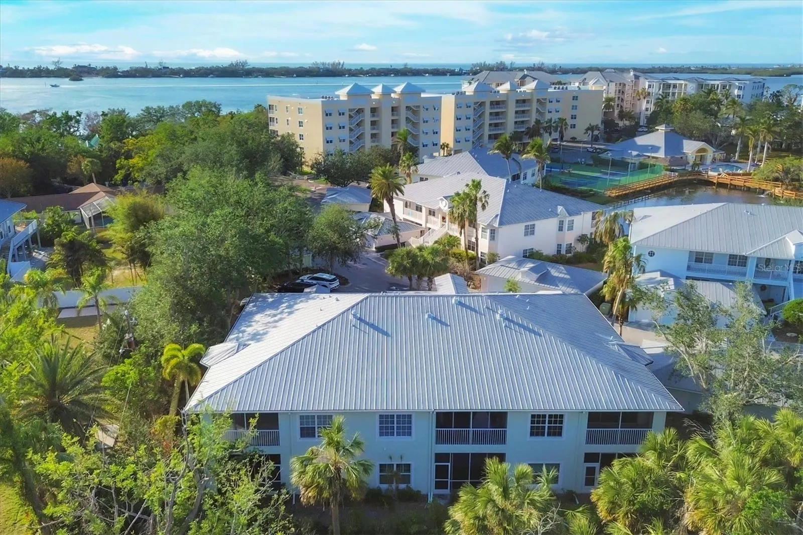 294 HIDDEN BAY DR #203, #203