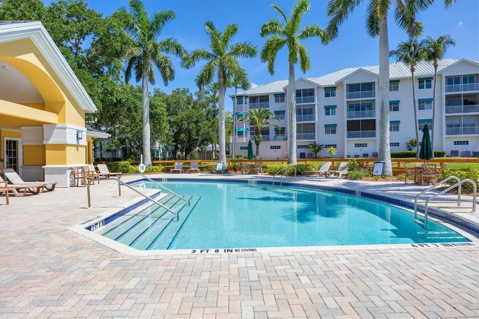 294 HIDDEN BAY DR #203, #203