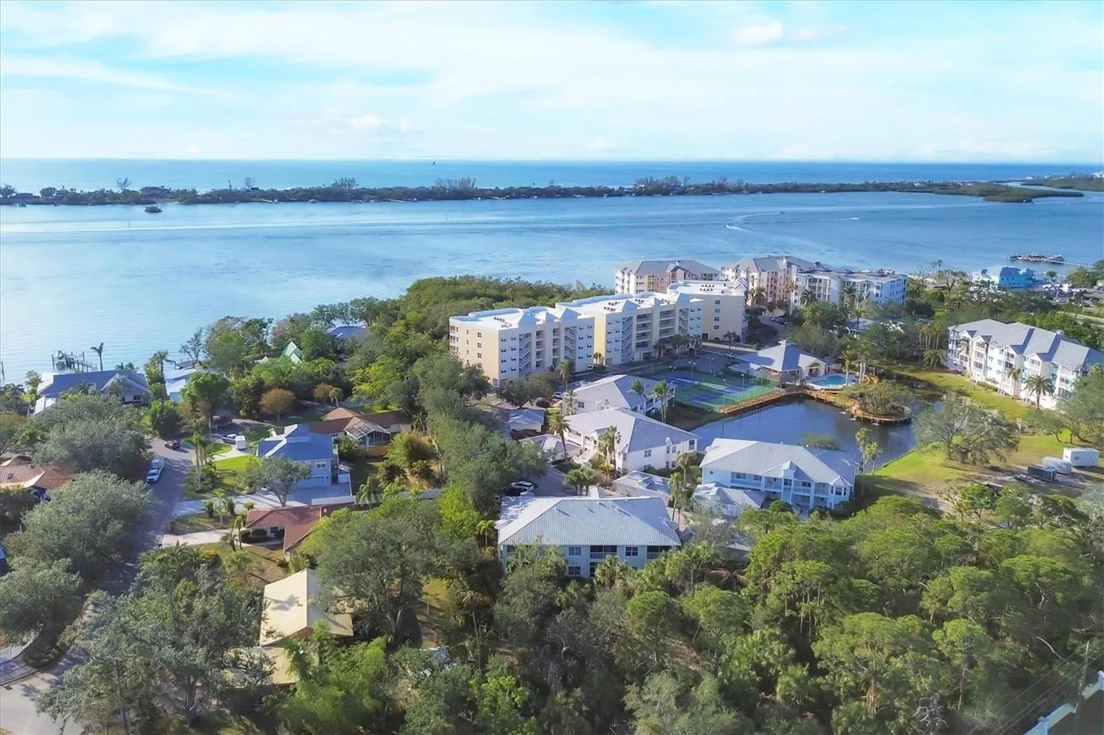294 HIDDEN BAY DR #203, #203
