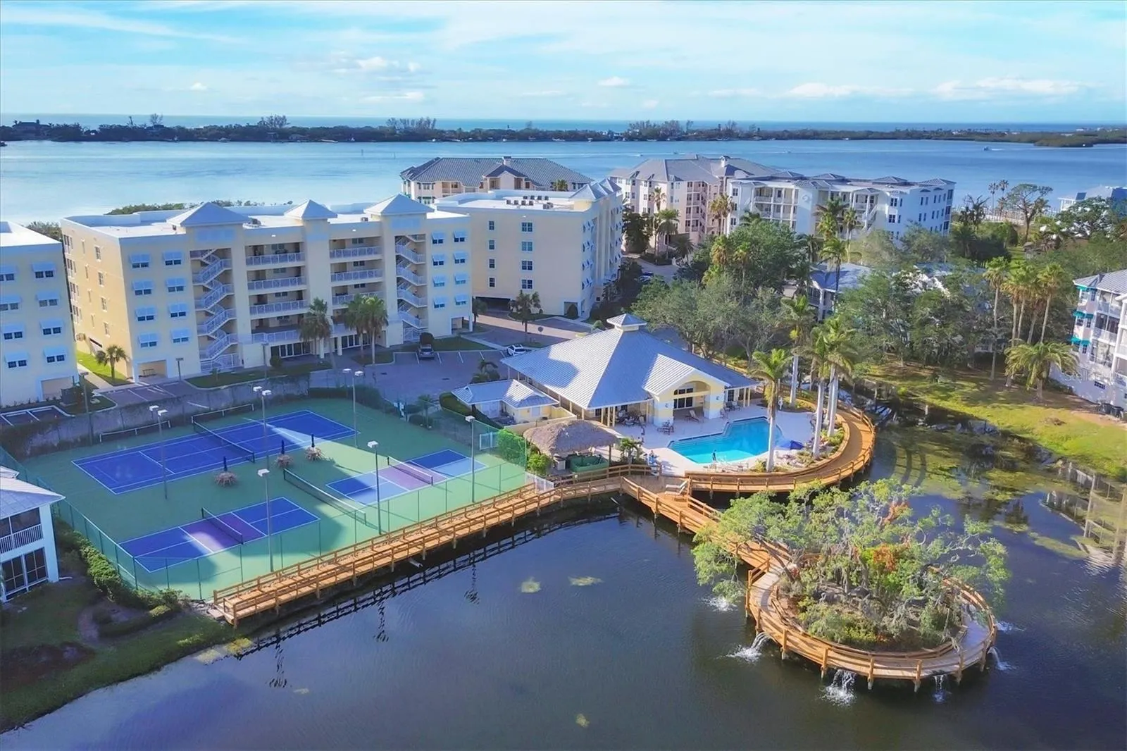 294 HIDDEN BAY DR #203, #203