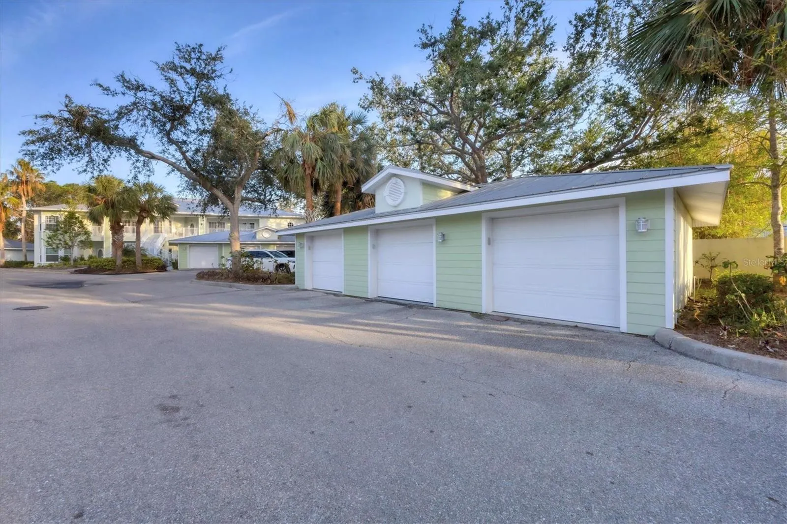 294 HIDDEN BAY DR #203, #203