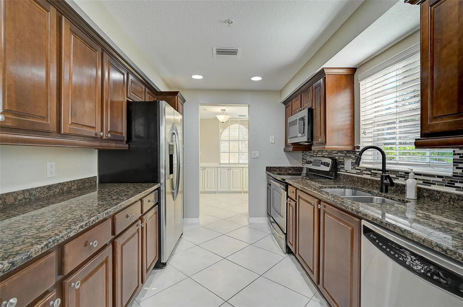 2251 JESSIE HARBOR DR #2101, #2101