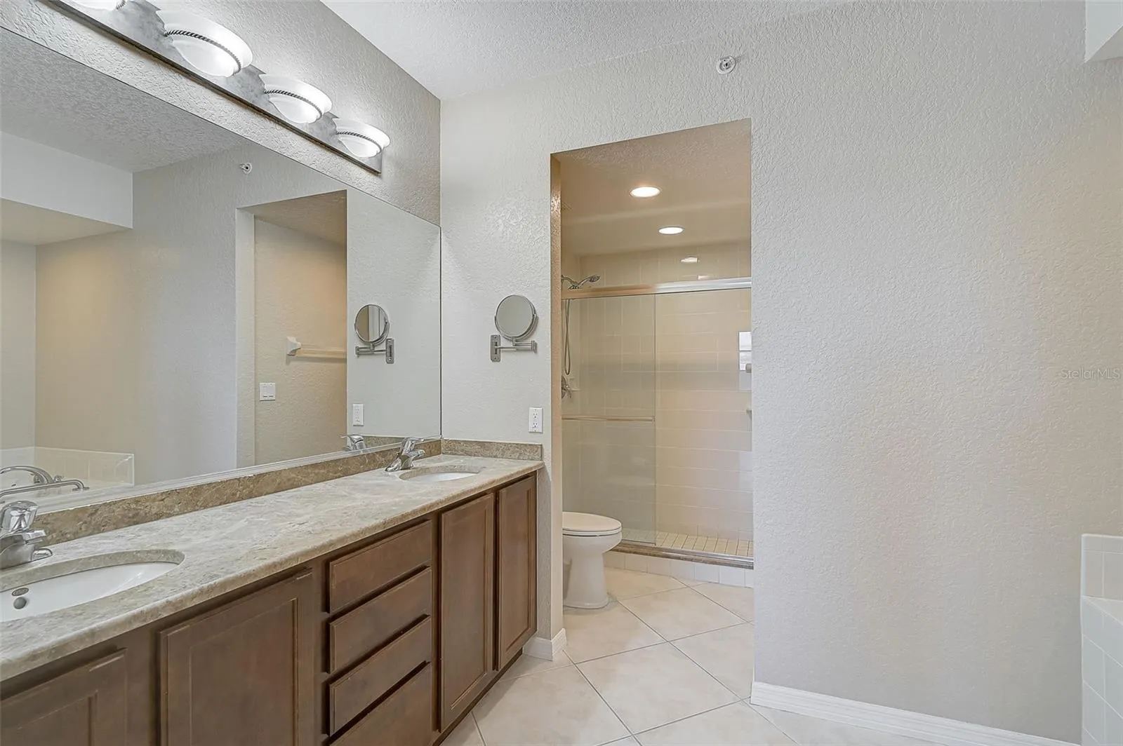 2251 JESSIE HARBOR DR #2101, #2101