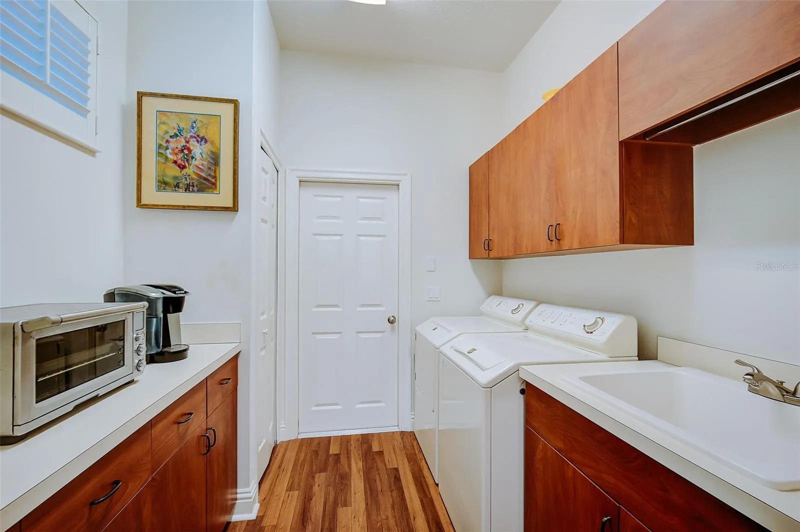 293 TURQUOISE LN