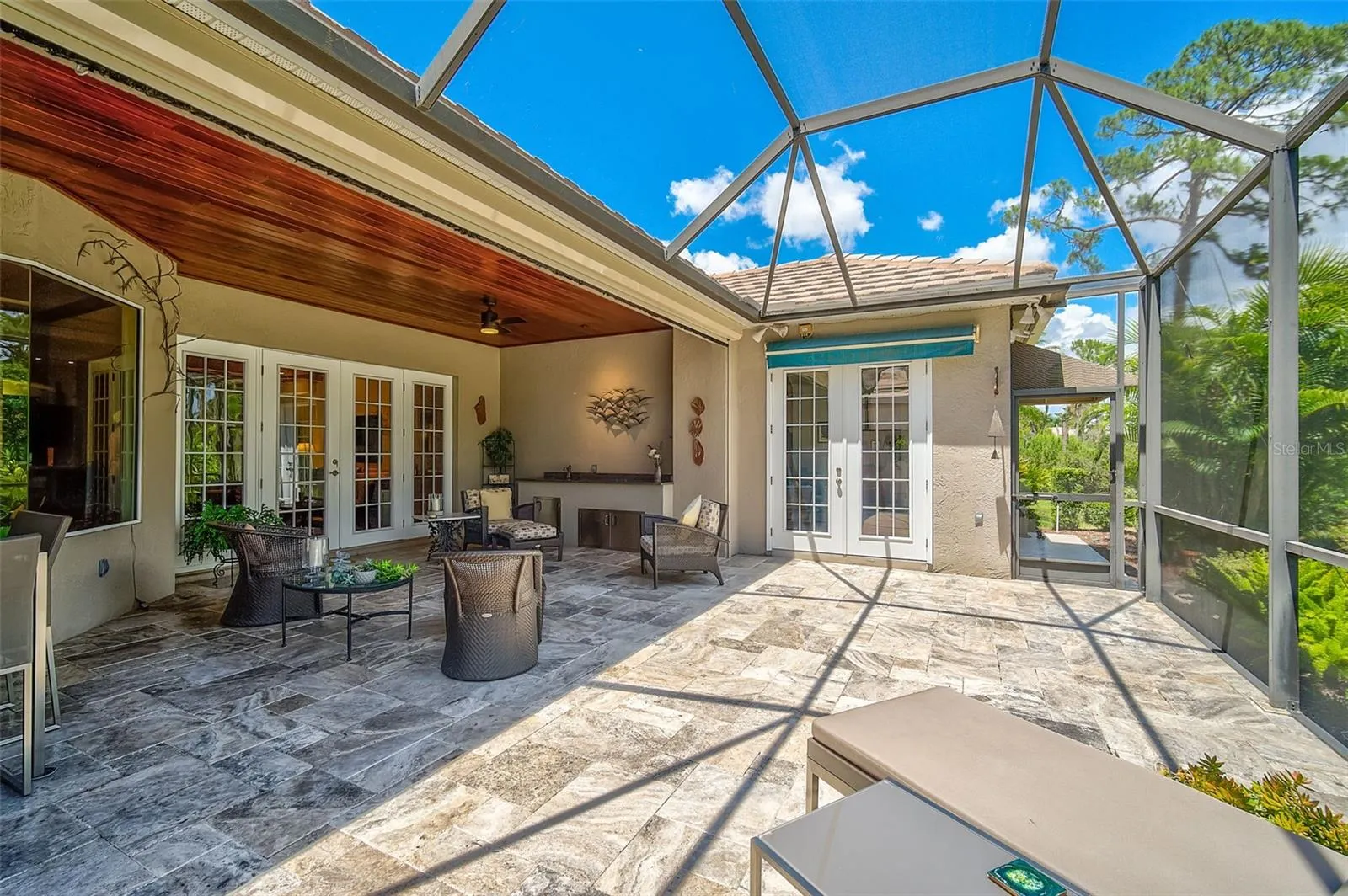 293 TURQUOISE LN