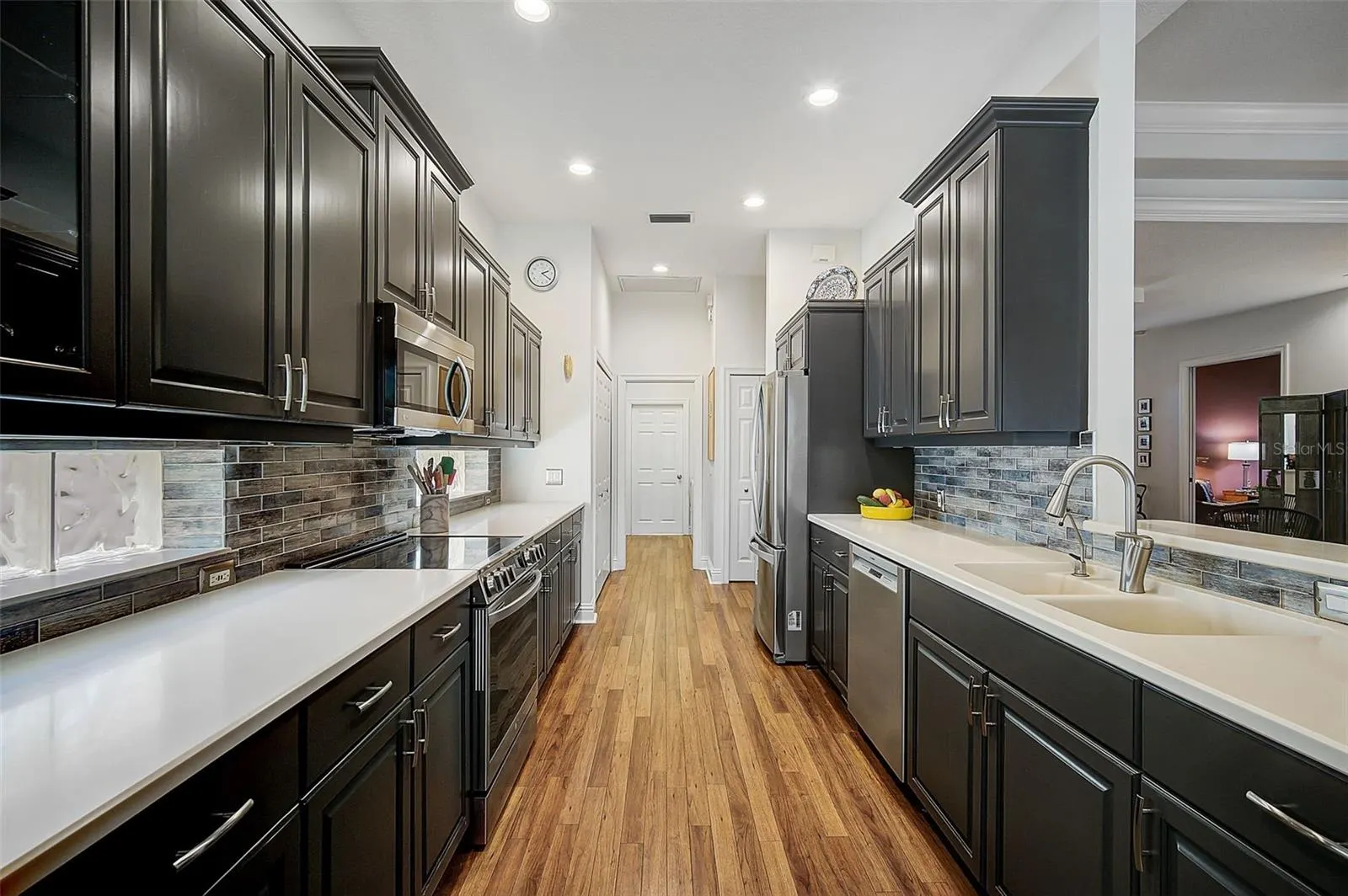 293 TURQUOISE LN