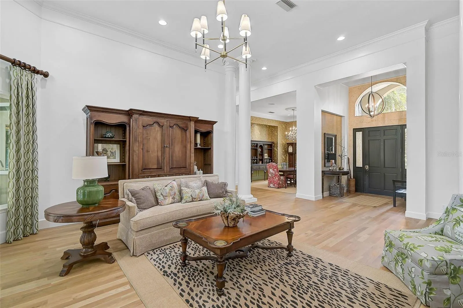 662 FERNWALK LN