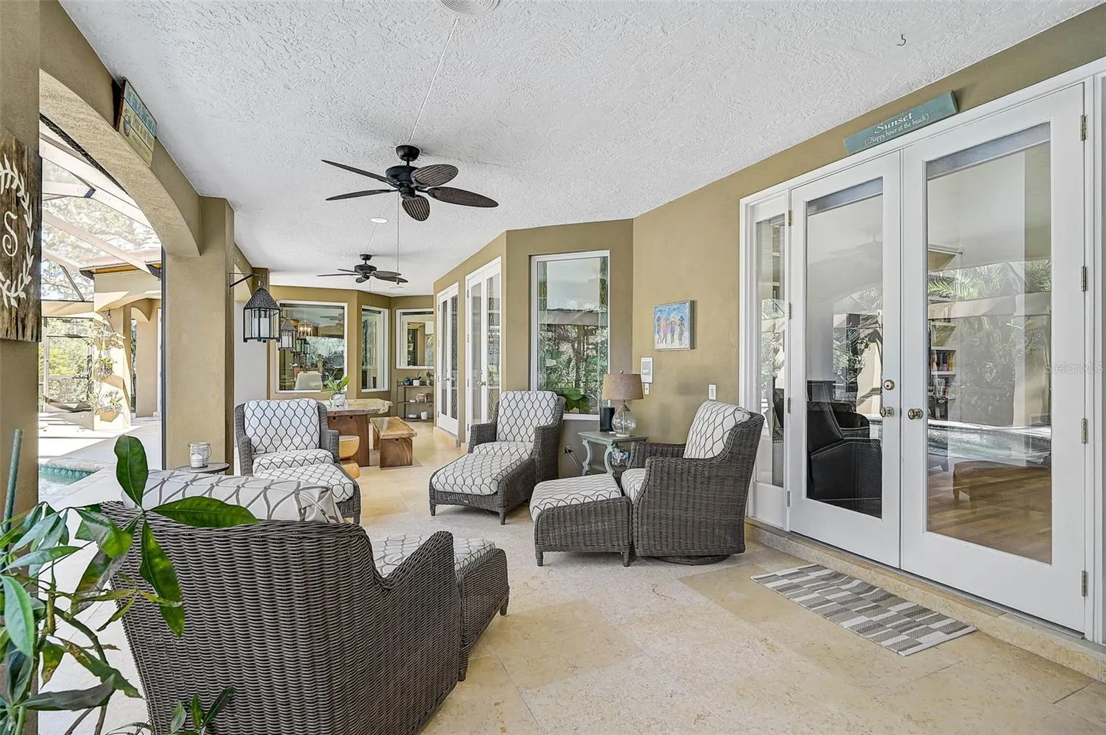 662 FERNWALK LN