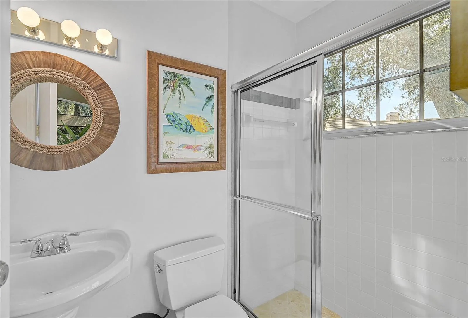662 FERNWALK LN