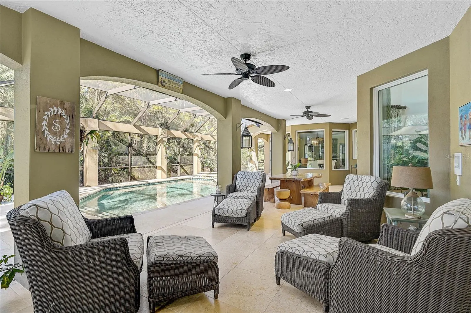 662 FERNWALK LN