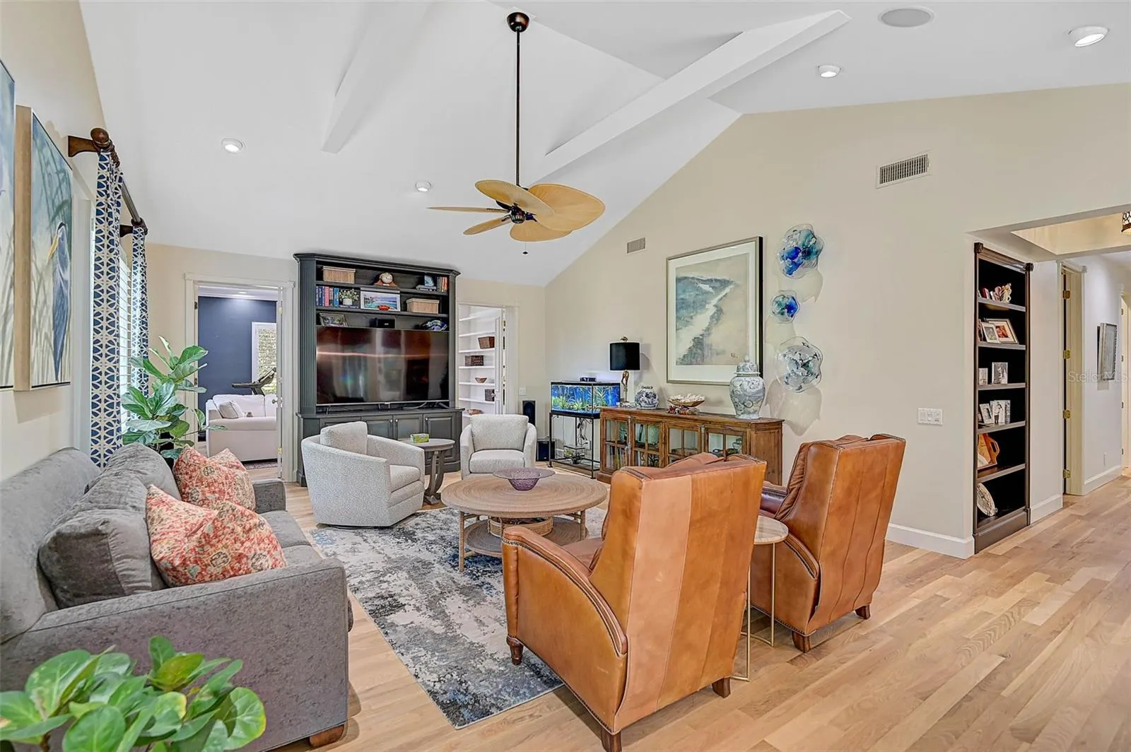 662 FERNWALK LN