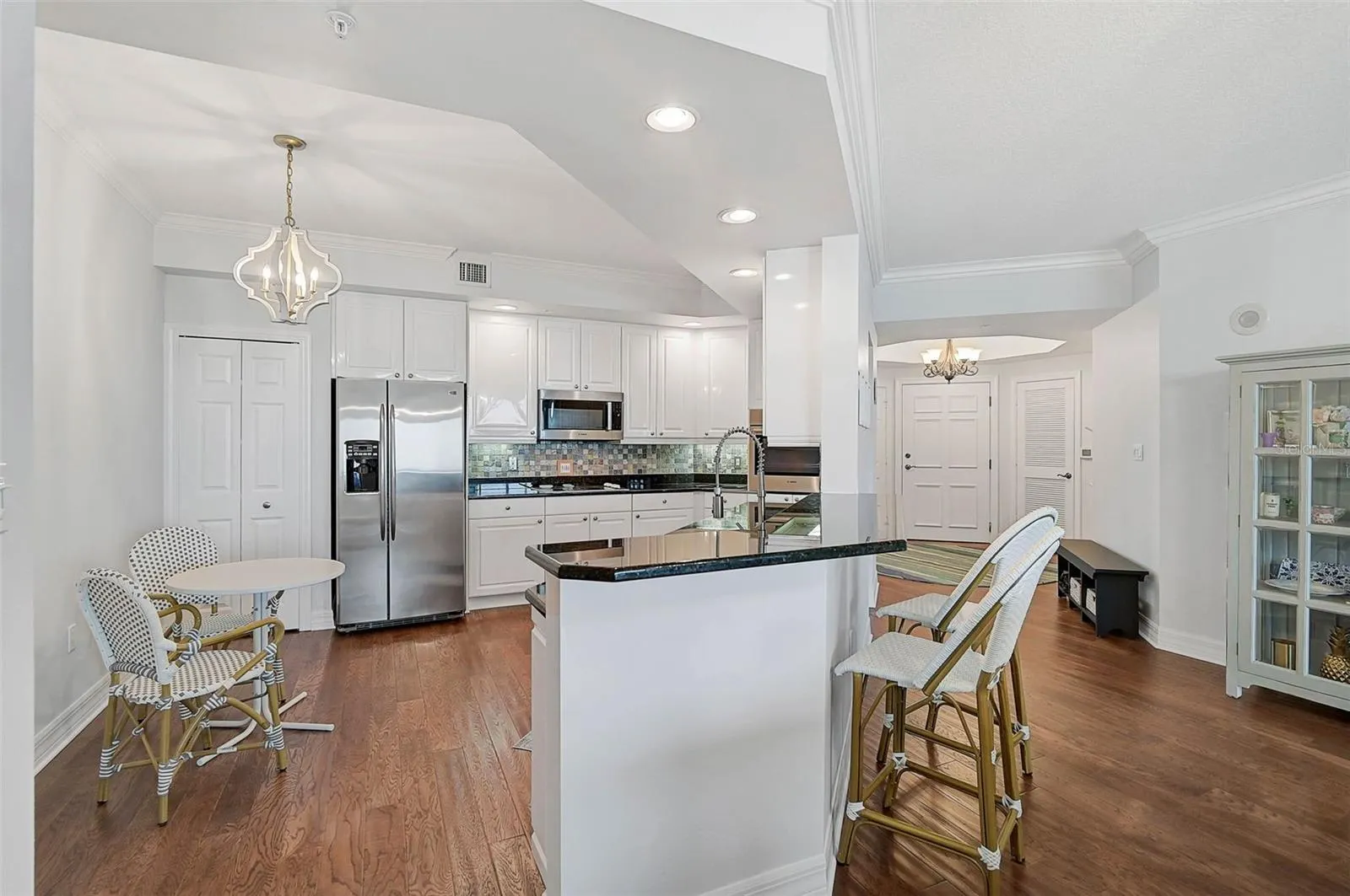 385 N POINT RD #402 #402