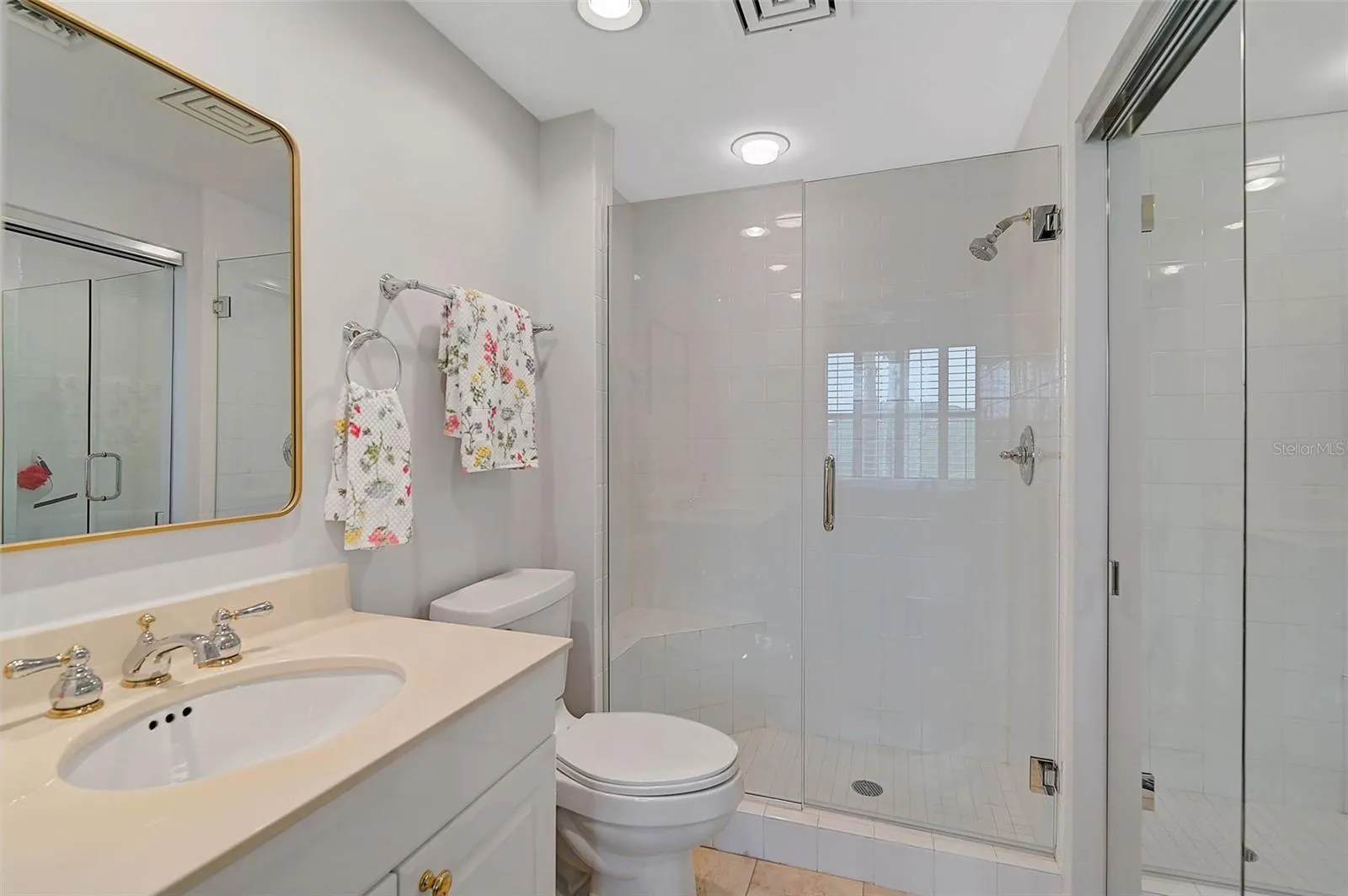 385 N POINT RD #402 #402