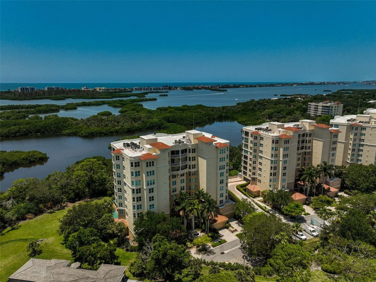 385 N POINT RD #402 #402
