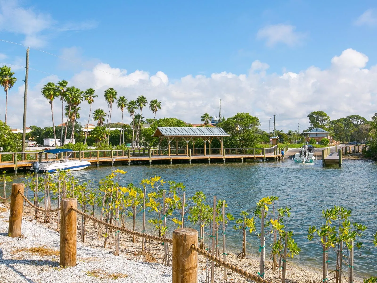 18 N CASEY KEY RD