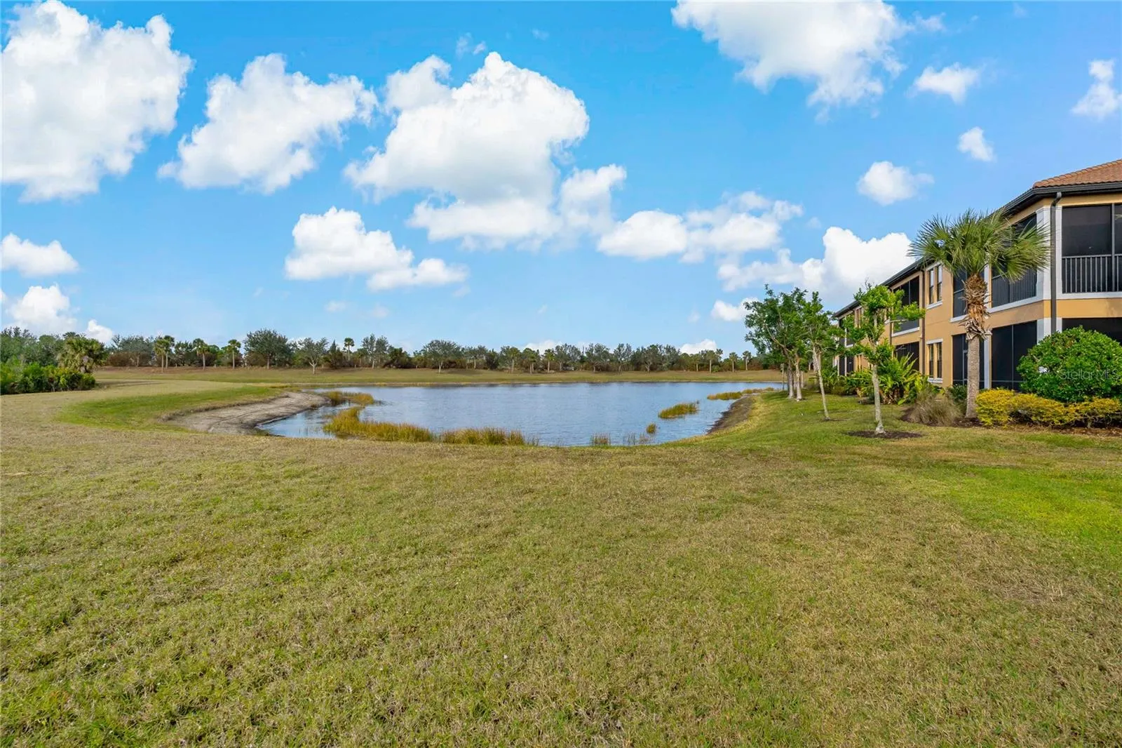 23189 BANBURY WAY #203, #203