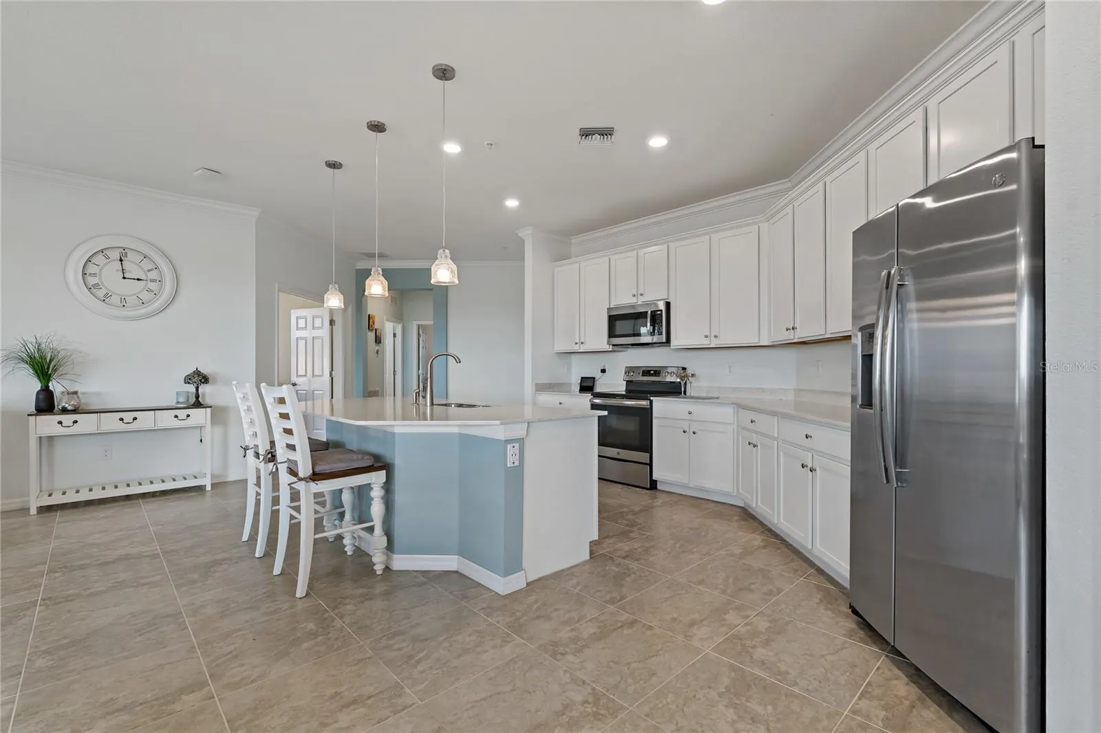 23189 BANBURY WAY #203, #203