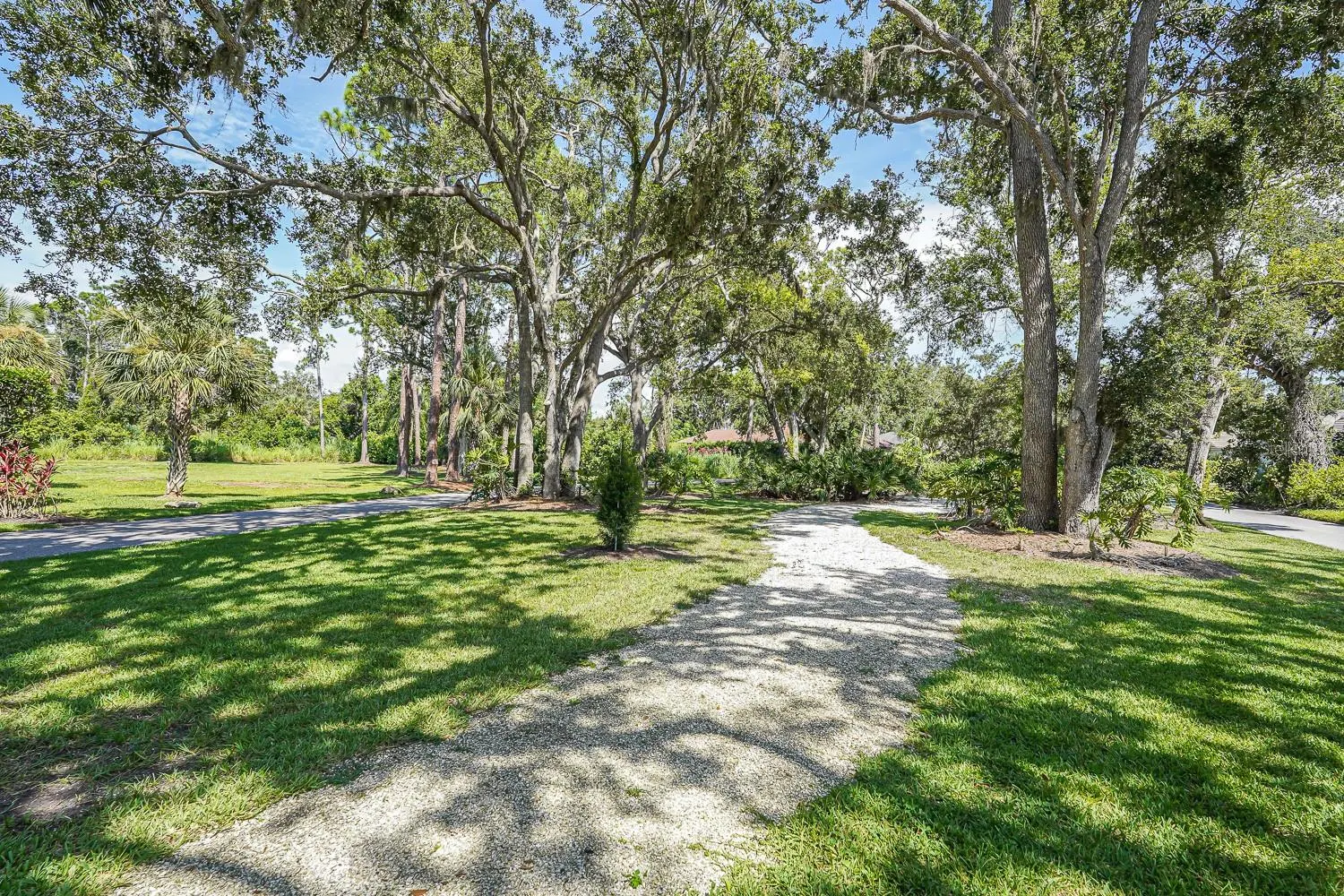 67 SUGAR MILL DR