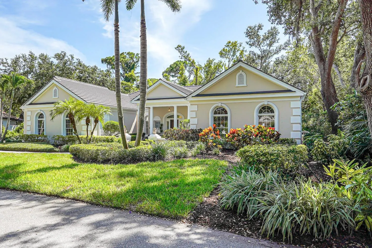 67 SUGAR MILL DR