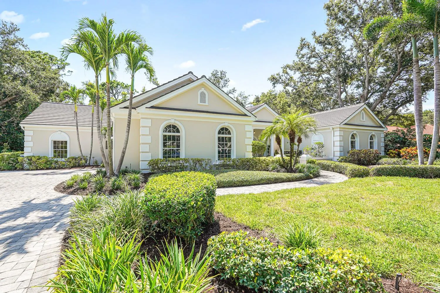 67 SUGAR MILL DR